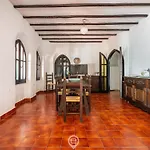 Paolina Villa *